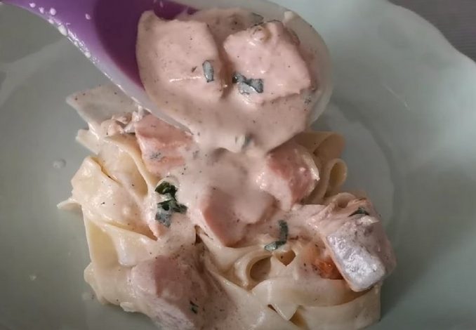 Creamy Salmon Pasta